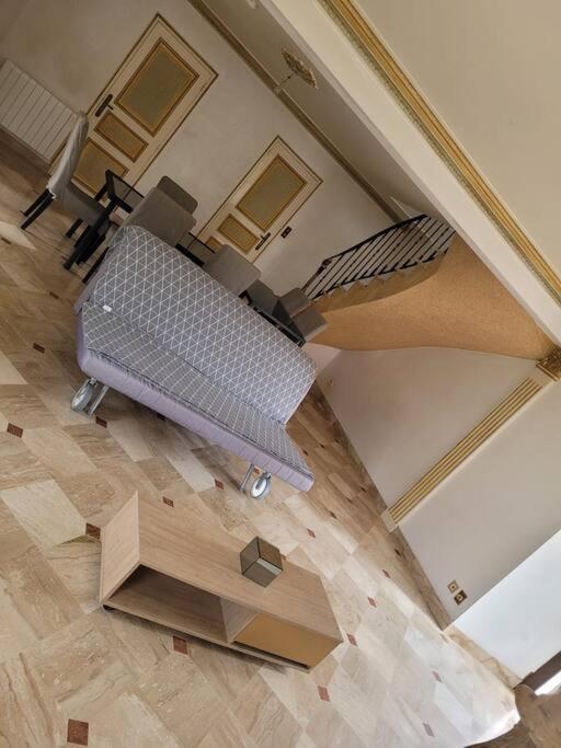 Le Castel - Dormir Comme A La Maison - Châteaubriant Eksteriør billede